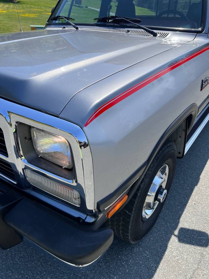 Ram-w250-diesel-1993-silver-8