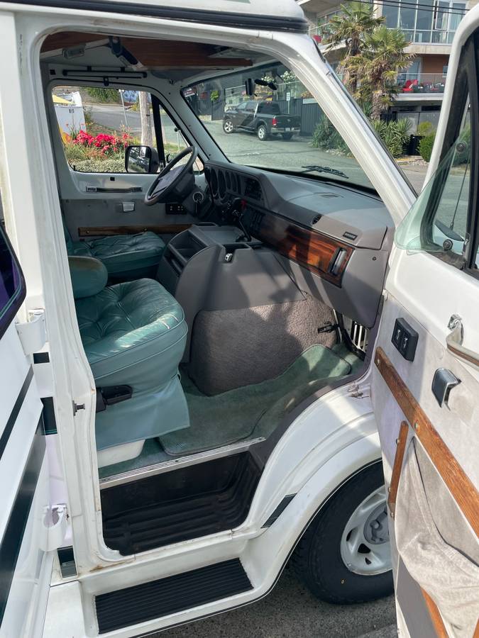 Ram250-1994-white-9