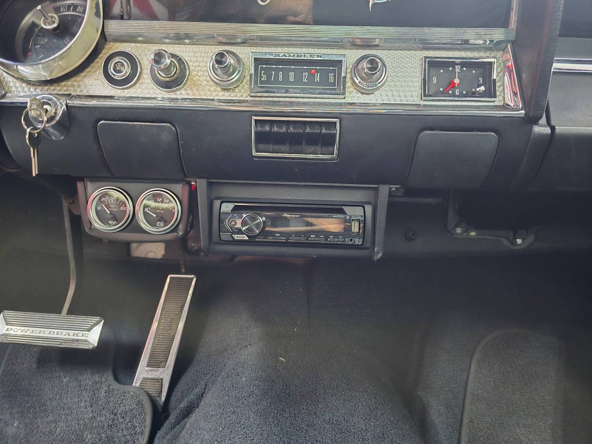 Rambler-marlin-1965-silver-11