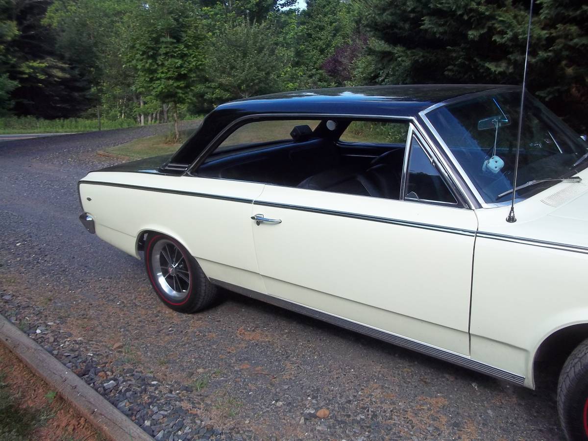 Rambler-rogue-1966-yellow-3