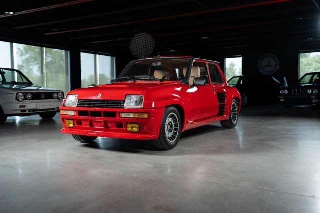 Renault-5-1983-2