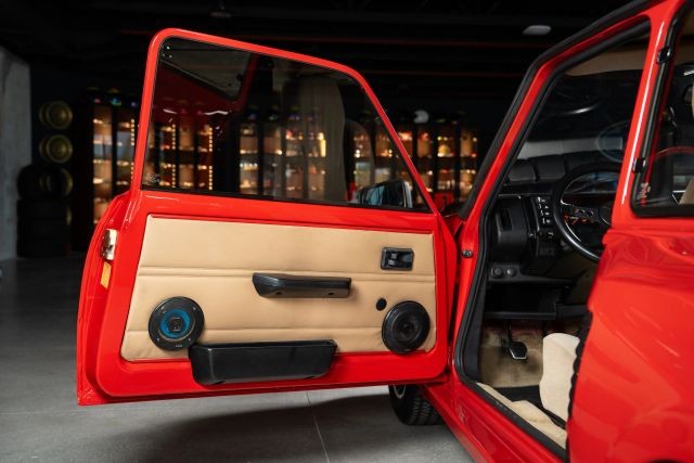 Renault-5-1983-21