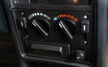 Renault-5-1983-34
