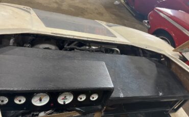 ReplicaKit-Makes-1988-Anniversary-Lamborghini-Countach-replica-1987-Coupe-23