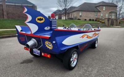 Replica/Kit Makes BATMAN BOAT 1970