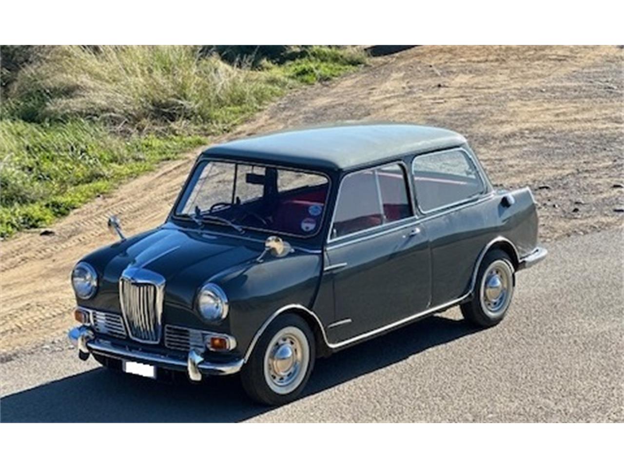 Riley-Elf-1965-Grey-Red-1