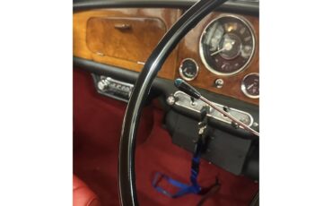 Riley-Elf-1965-Grey-Red-6