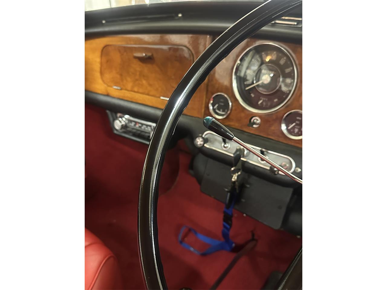 Riley-Elf-1965-Grey-Red-6