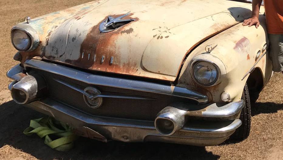 Roadmaster-1956-white-1