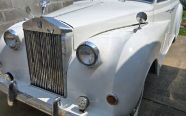 Rolls-Royce-Austin-Princess-1963-Sedan