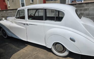 Rolls-Royce-Austin-Princess-1963-Sedan-8