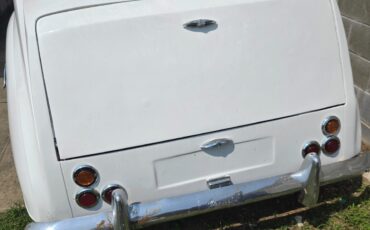 Rolls-Royce-Austin-Princess-1963-Sedan-9