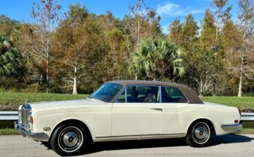 Rolls-Royce-Corniche-1973-Coupe-16