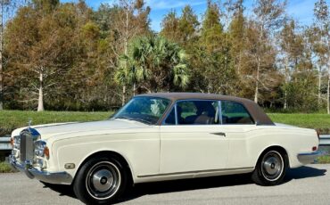 Rolls-Royce-Corniche-1973-Coupe-18