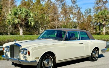 Rolls-Royce-Corniche-1973-Coupe-2