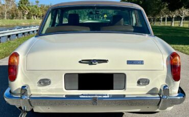 Rolls-Royce-Corniche-1973-Coupe-22