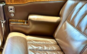 Rolls-Royce-Corniche-1973-Coupe-33