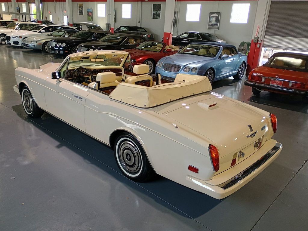 Rolls-Royce-Corniche-1986-Convertible-2