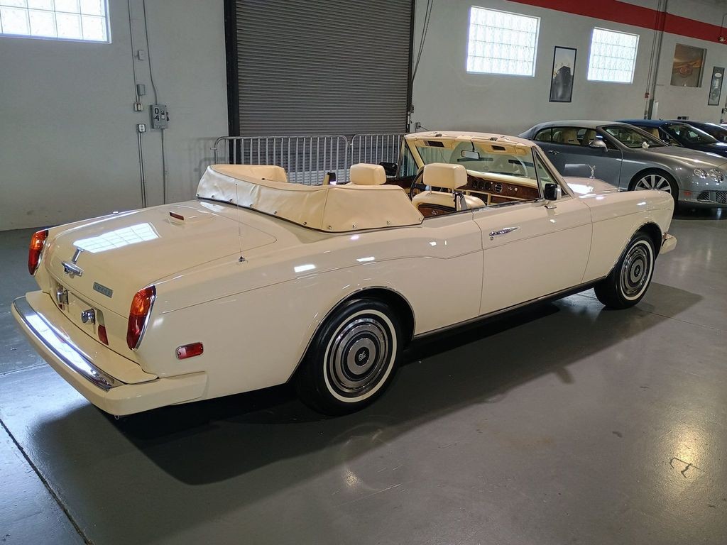 Rolls-Royce-Corniche-1986-Convertible-4