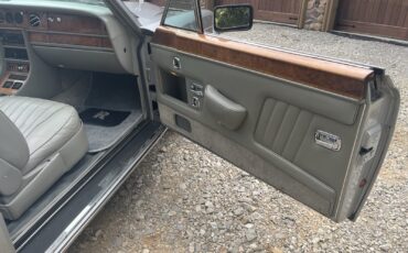 Rolls-Royce-Corniche-1988-22