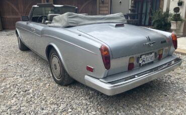 Rolls-Royce-Corniche-1988-7