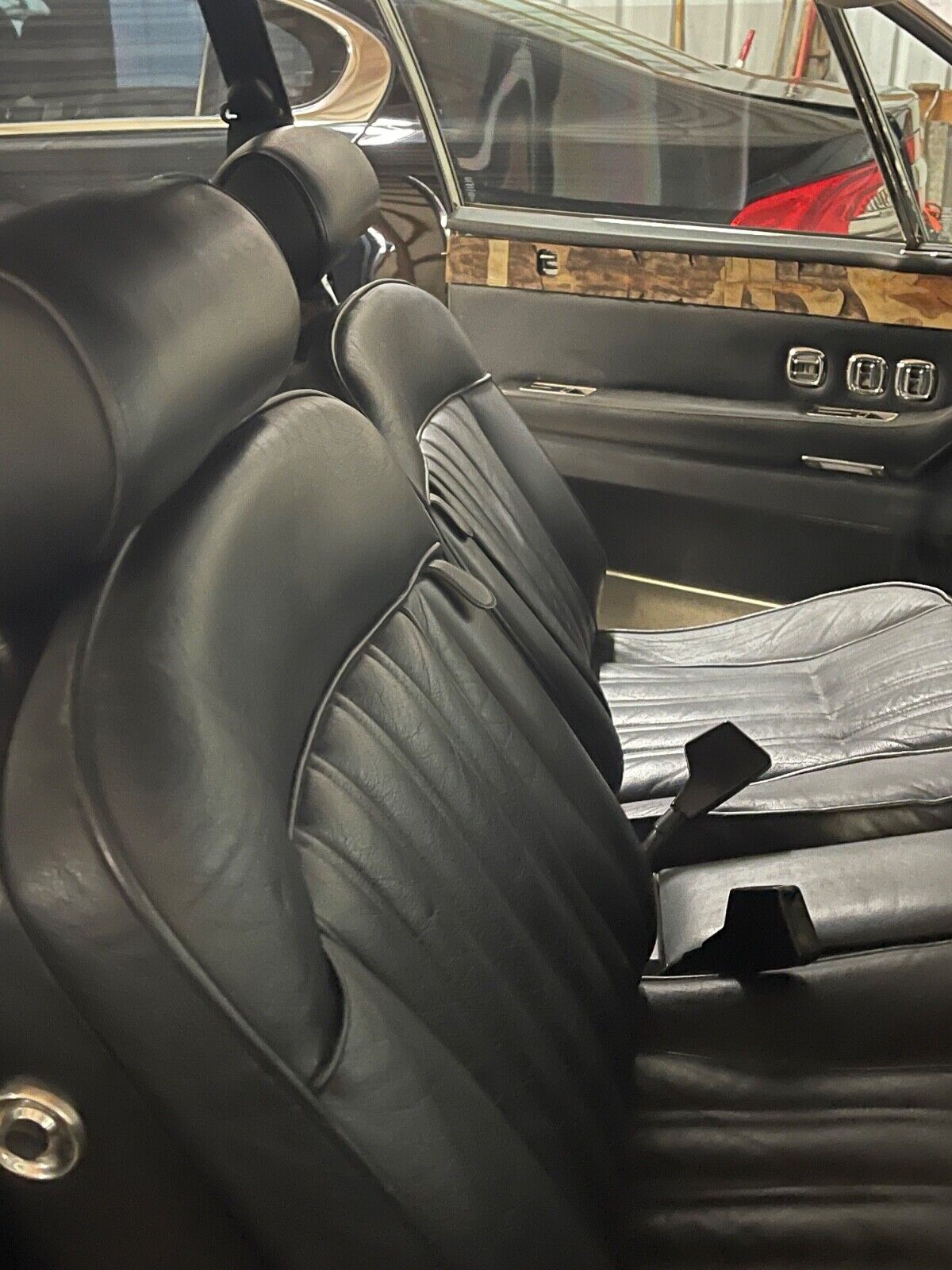 Rolls-Royce-Other-1983-Coupe-14
