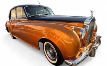 Rolls-Royce-Silver-Cloud-1958-1