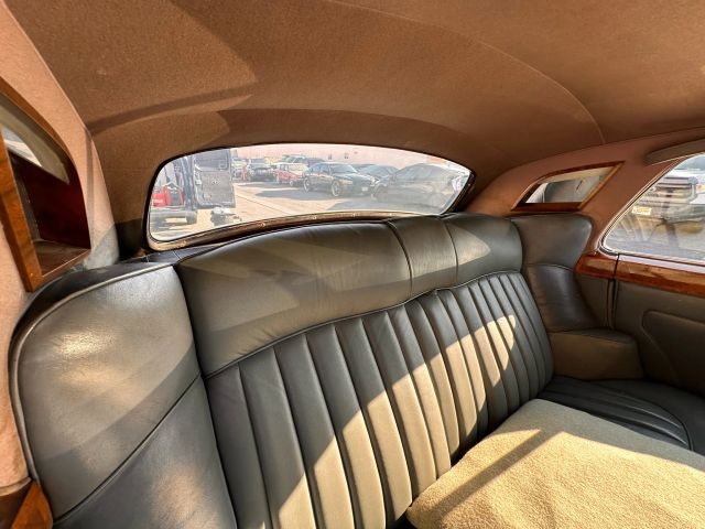 Rolls-Royce-Silver-Cloud-1958-11