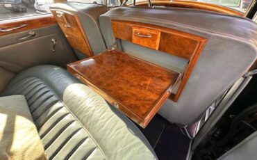 Rolls-Royce-Silver-Cloud-1958-13
