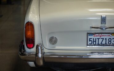 Rolls-Royce-Silver-Shadow-II-1969-4-Door-Sedan-17