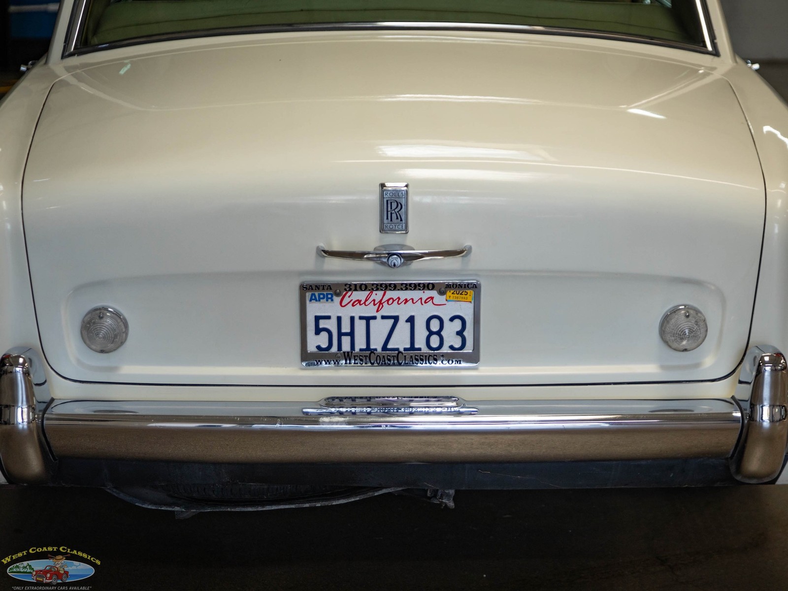 Rolls-Royce-Silver-Shadow-II-1969-4-Door-Sedan-18