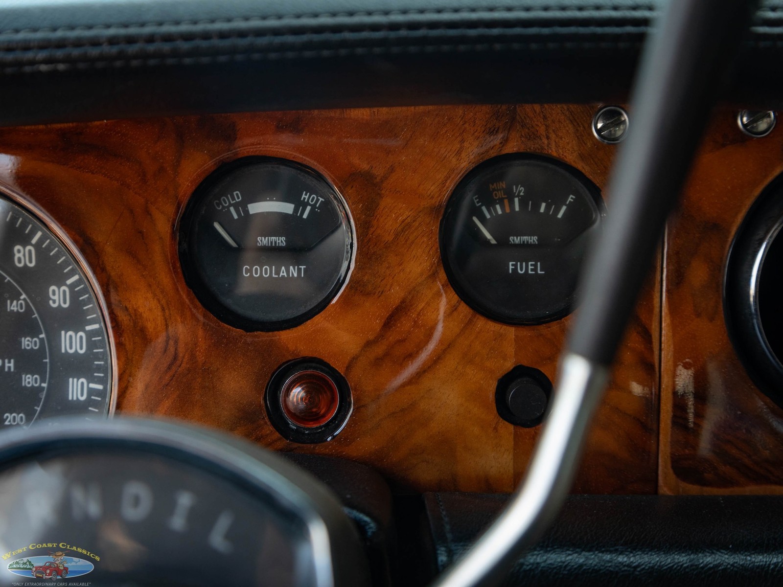 Rolls-Royce-Silver-Shadow-II-1969-4-Door-Sedan-35