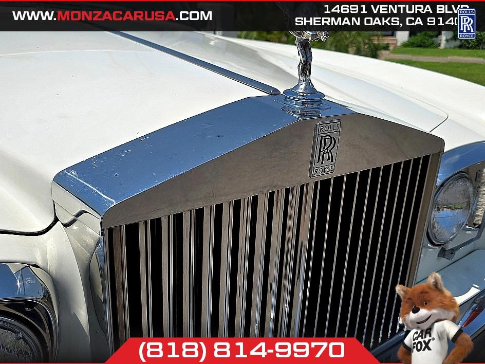 Rolls-Royce-Silver-Shadow-II-1980-Luxury-12