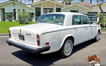 Rolls-Royce-Silver-Shadow-II-1980-Luxury-4