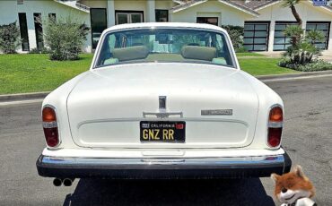 Rolls-Royce-Silver-Shadow-II-1980-Luxury-5