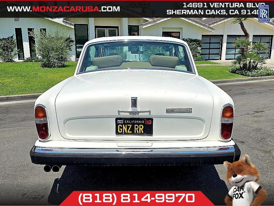 Rolls-Royce-Silver-Shadow-II-1980-Luxury-5
