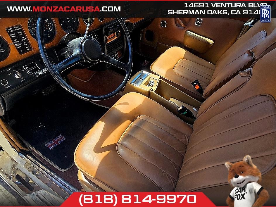 Rolls-Royce-Silver-Shadow-II-1980-Luxury-6