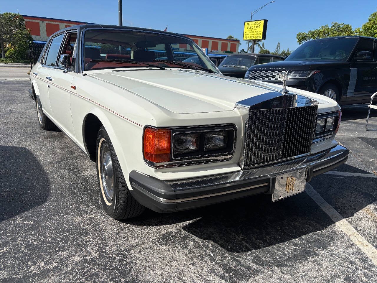 Rolls-Royce-Silver-SpiritSpurDawn-1984-Sedan-1