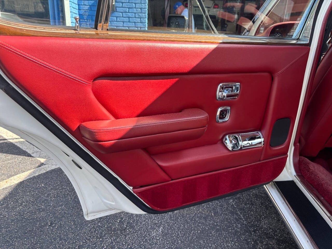 Rolls-Royce-Silver-SpiritSpurDawn-1984-Sedan-14