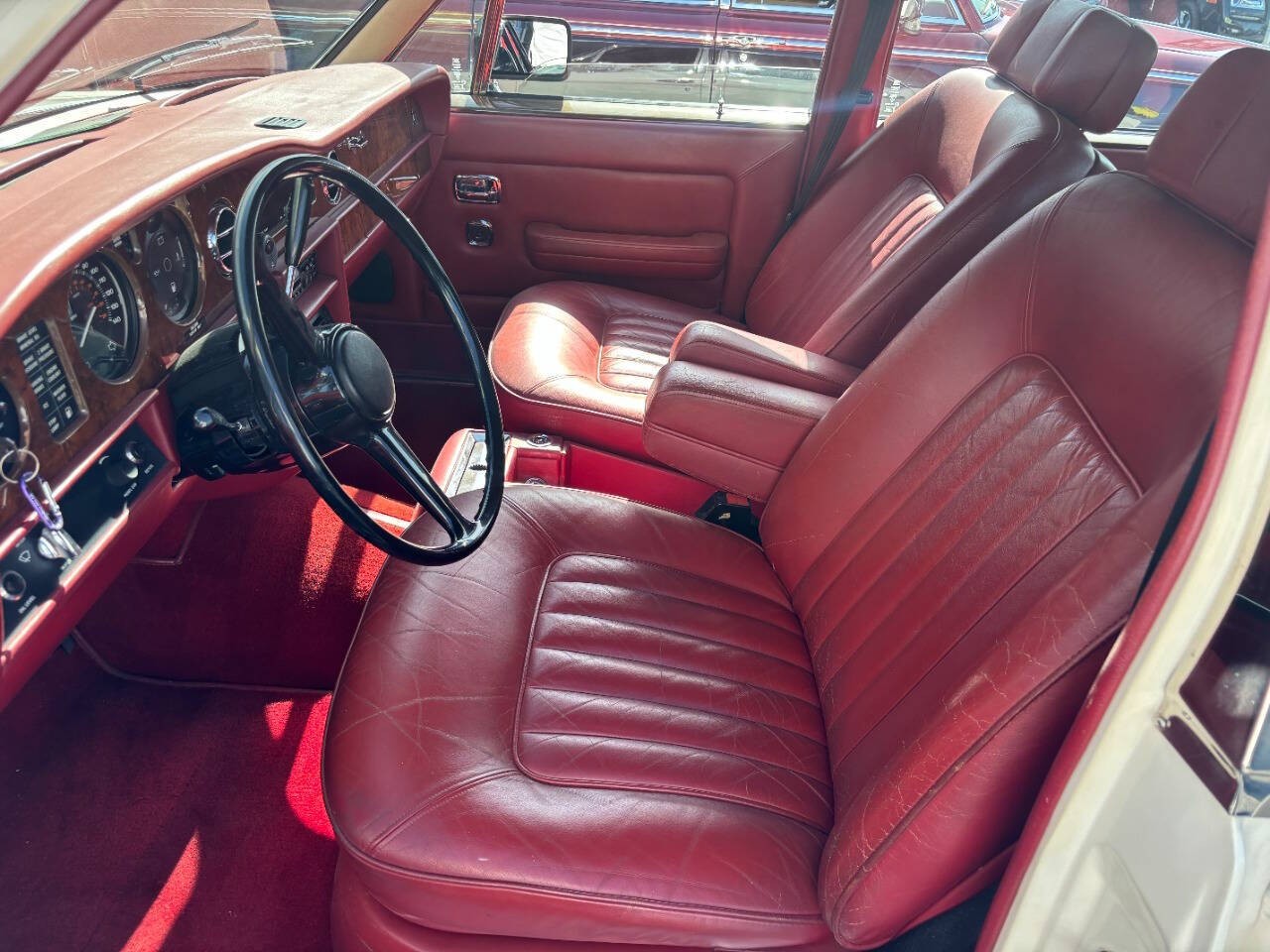 Rolls-Royce-Silver-SpiritSpurDawn-1984-Sedan-6
