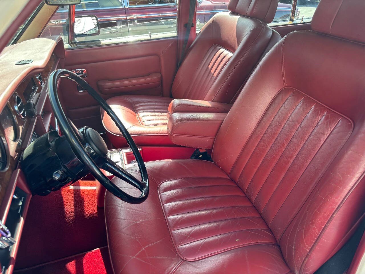 Rolls-Royce-Silver-SpiritSpurDawn-1984-Sedan-7
