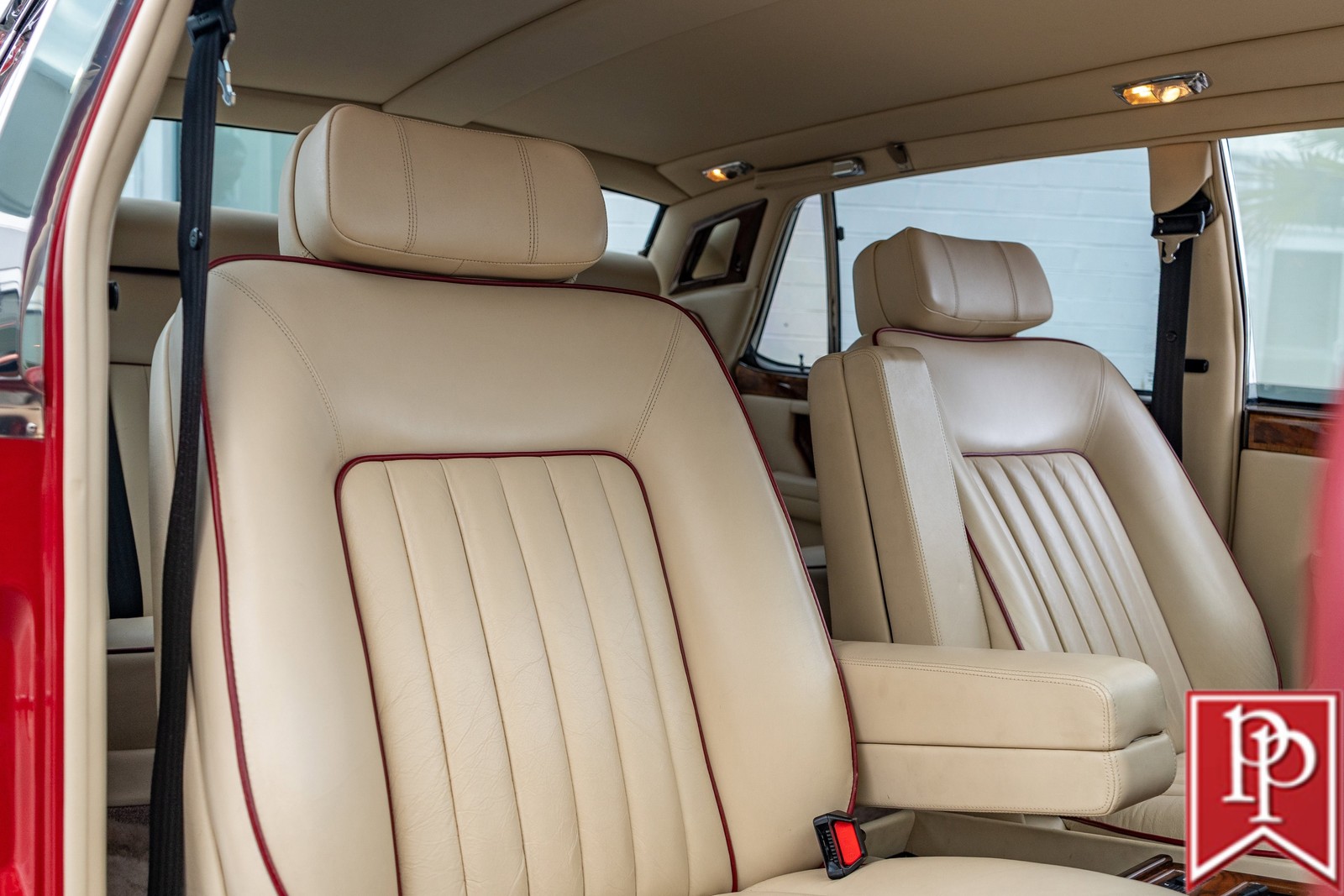 Rolls-Royce-Silver-SpiritSpurDawn-1989-Sedan-27