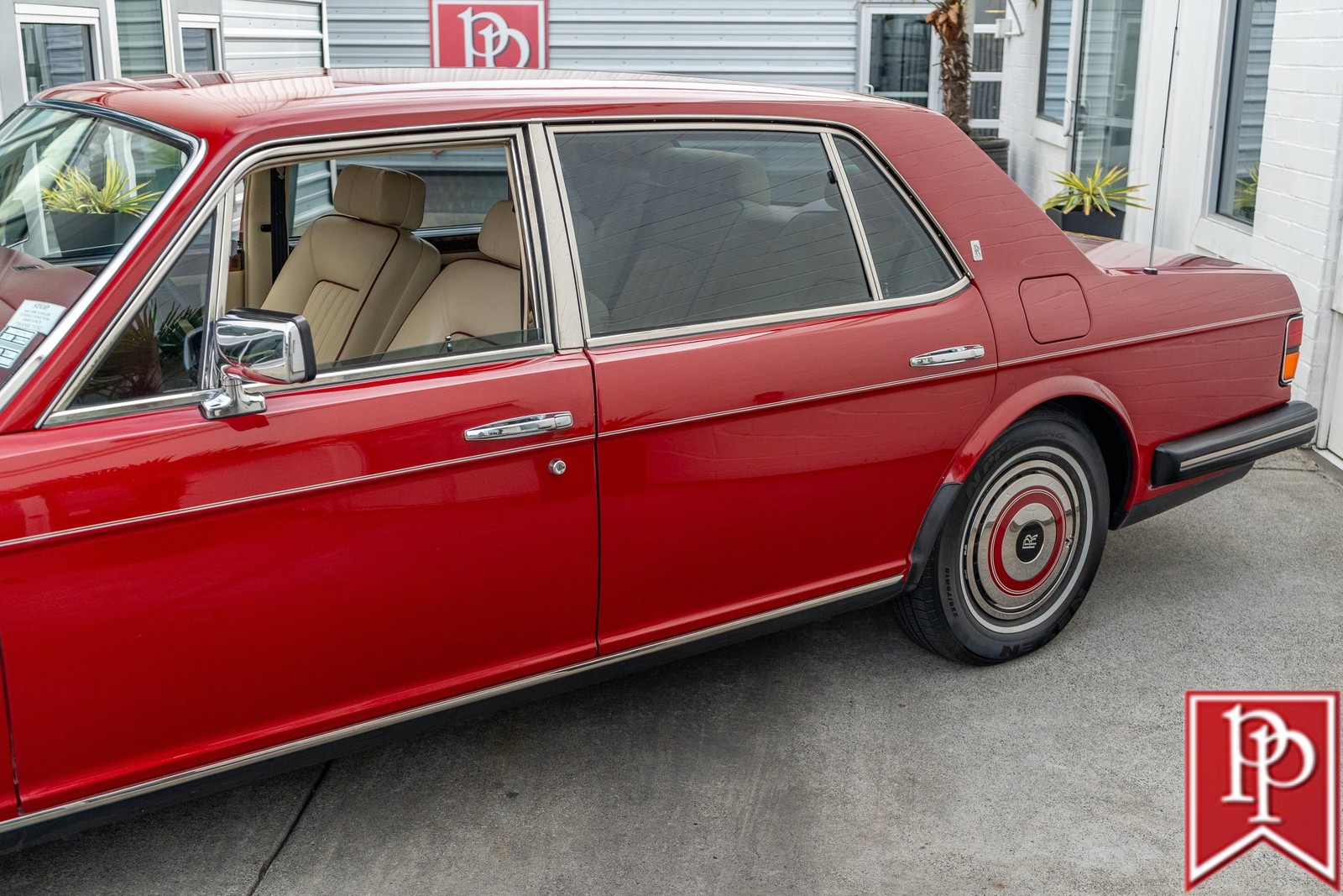 Rolls-Royce-Silver-SpiritSpurDawn-1989-Sedan-4
