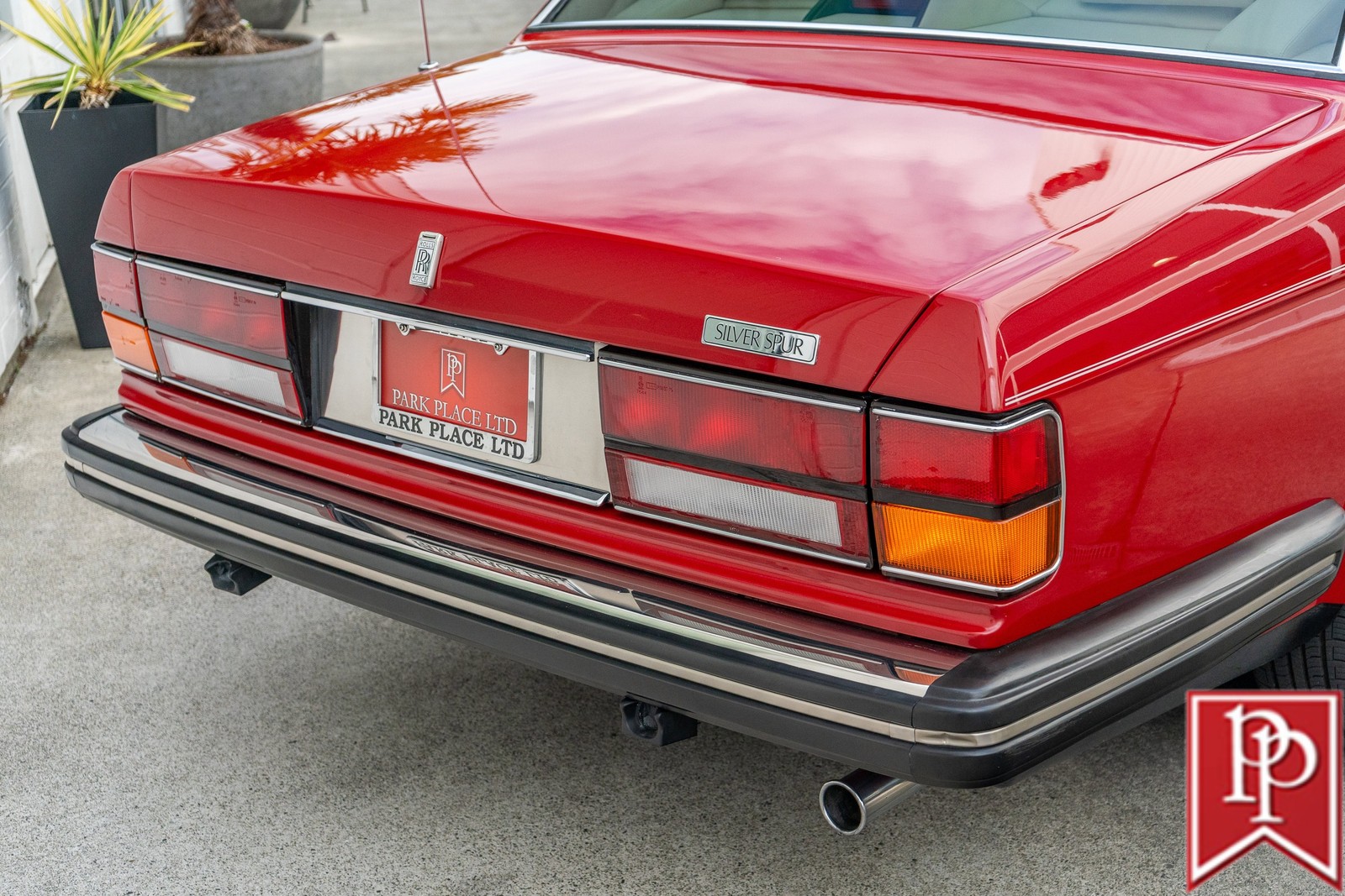 Rolls-Royce-Silver-SpiritSpurDawn-1989-Sedan-5