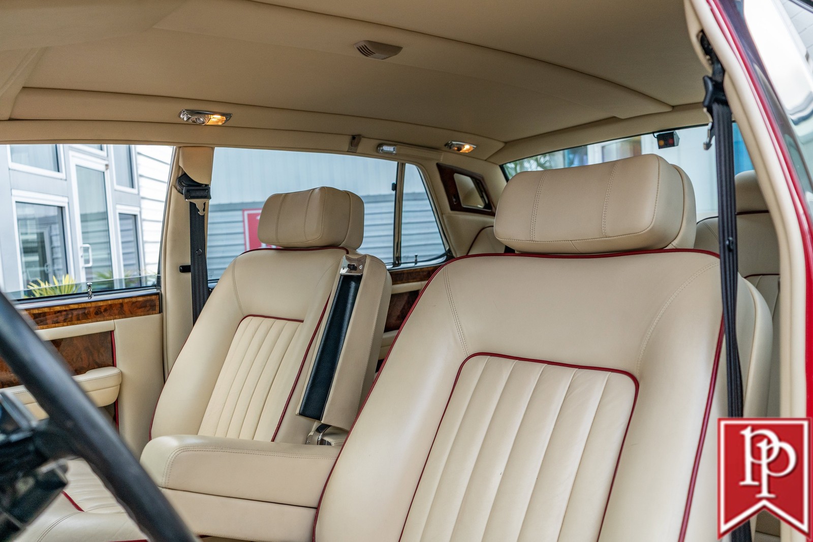 Rolls-Royce-Silver-SpiritSpurDawn-1989-Sedan-9