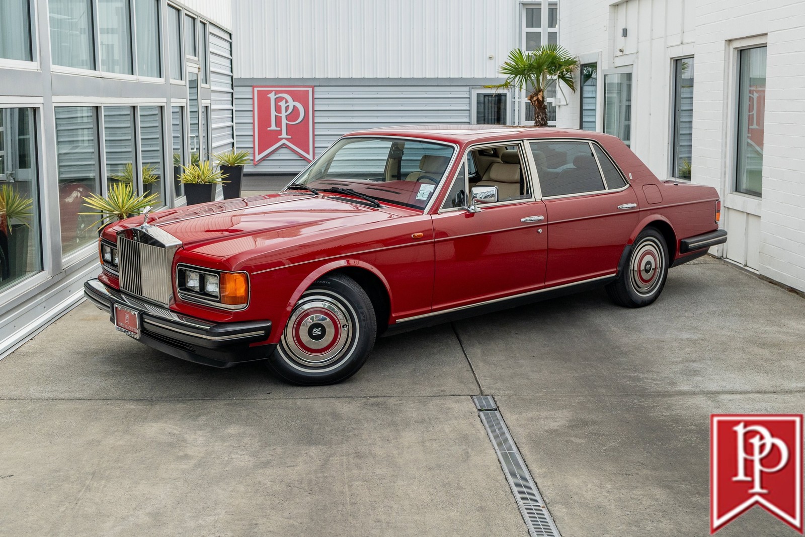 Rolls-Royce-Silver-SpiritSpurDawn-1989-Sedan