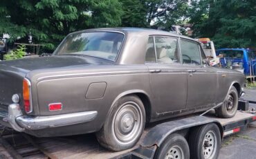 Rolls-royce-1971-grey-6