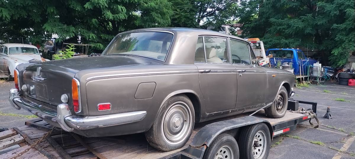 Rolls-royce-1971-grey-6