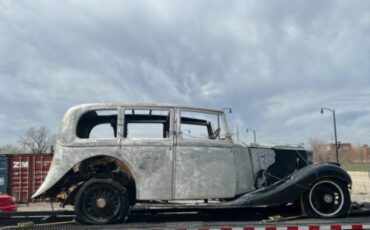 Rolls-royce-2025-1935-White-Black-1