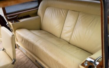 Rolls-royce-Phantom-v-1961-Burgundy-Tan-2